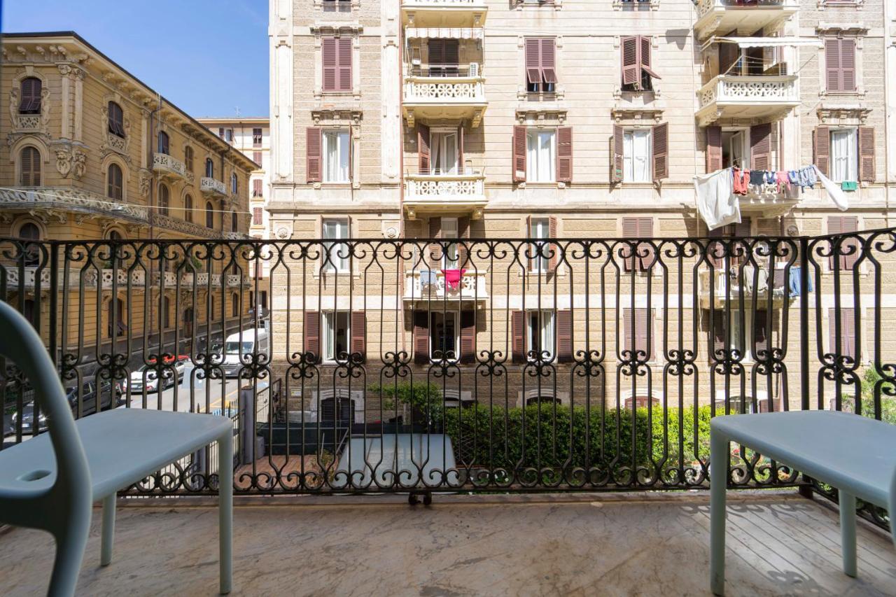 166 - Casa Mosaico, La Spezia Vicino Al Centro Citta Apartment Luaran gambar